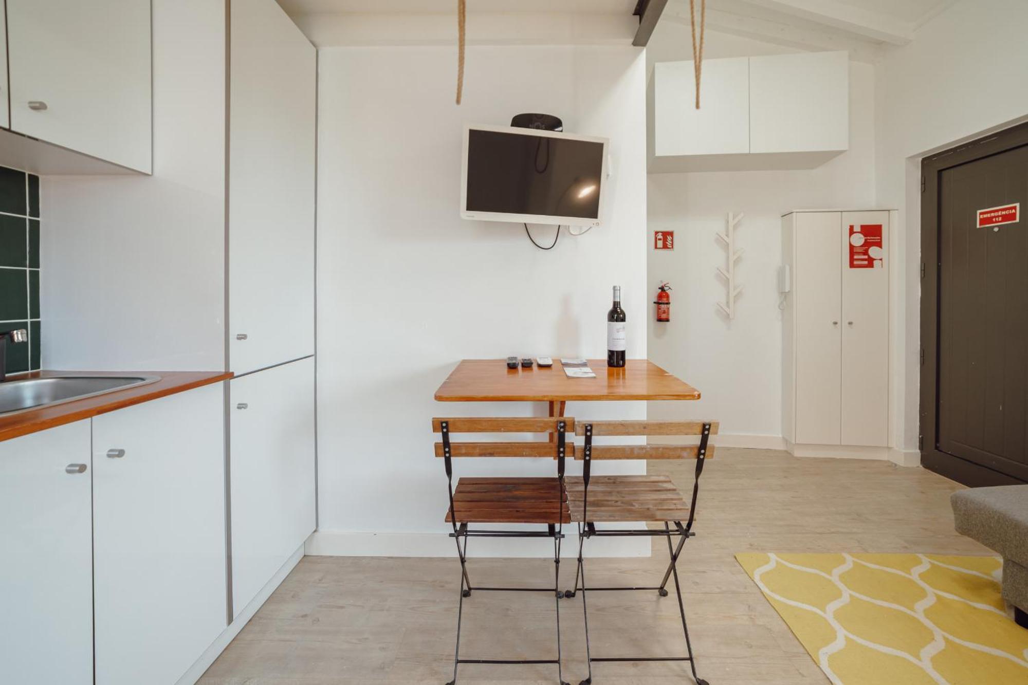 Mezzanine Stylish Apartments By Vacationy Porto Kültér fotó