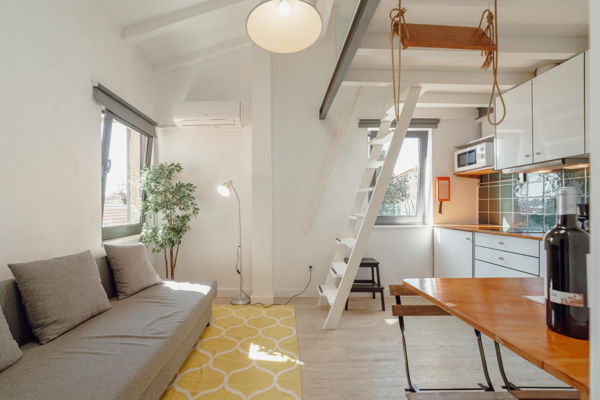 Mezzanine Stylish Apartments By Vacationy Porto Kültér fotó