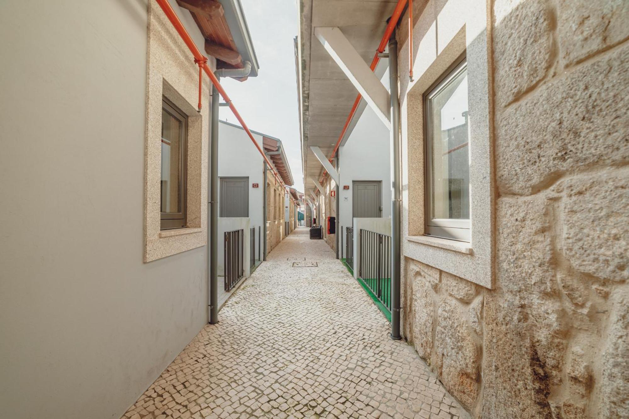 Mezzanine Stylish Apartments By Vacationy Porto Kültér fotó