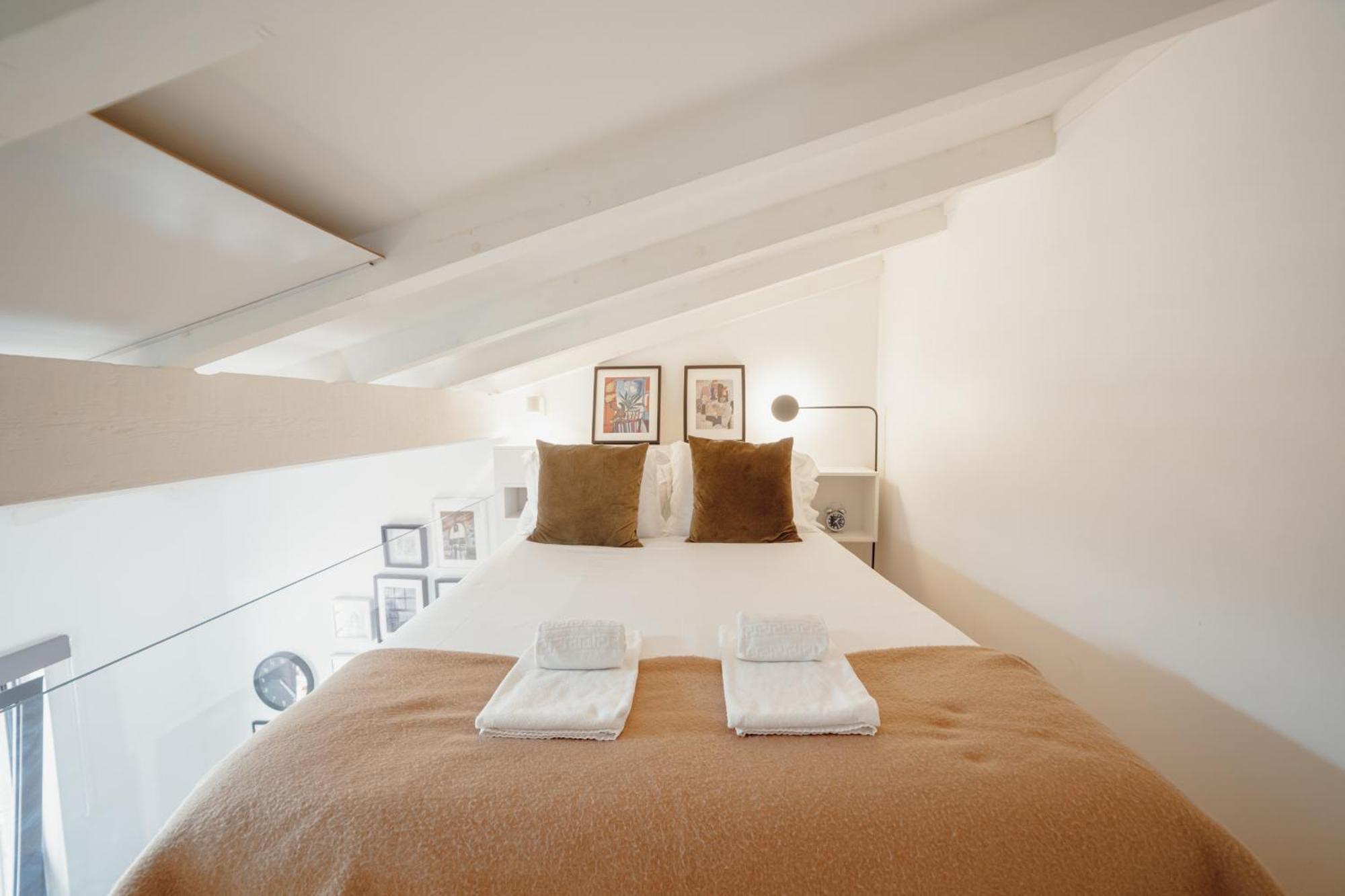 Mezzanine Stylish Apartments By Vacationy Porto Kültér fotó